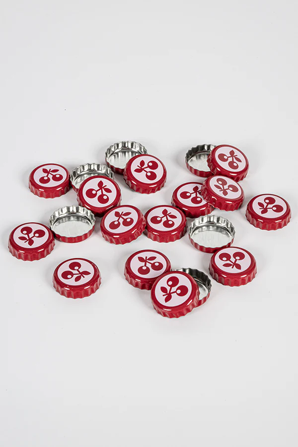 134-fallout-bottle-cap-series-nuka-cherry-with-collectible-tin-8.webp Fallout Bottle Cap Series: Nuka Cherry with Collectible Tin