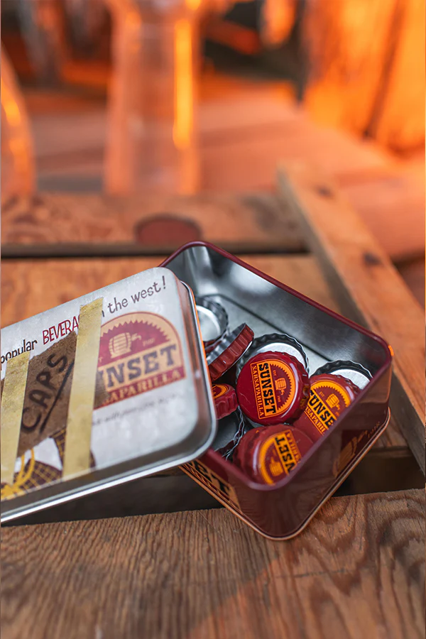 142-fallout-bottlecap-series-sunset-sarsaparilla-with-collectible-tin-8.webp Fallout Bottlecap Series: Sunset Sarsaparilla with Collectible Tin