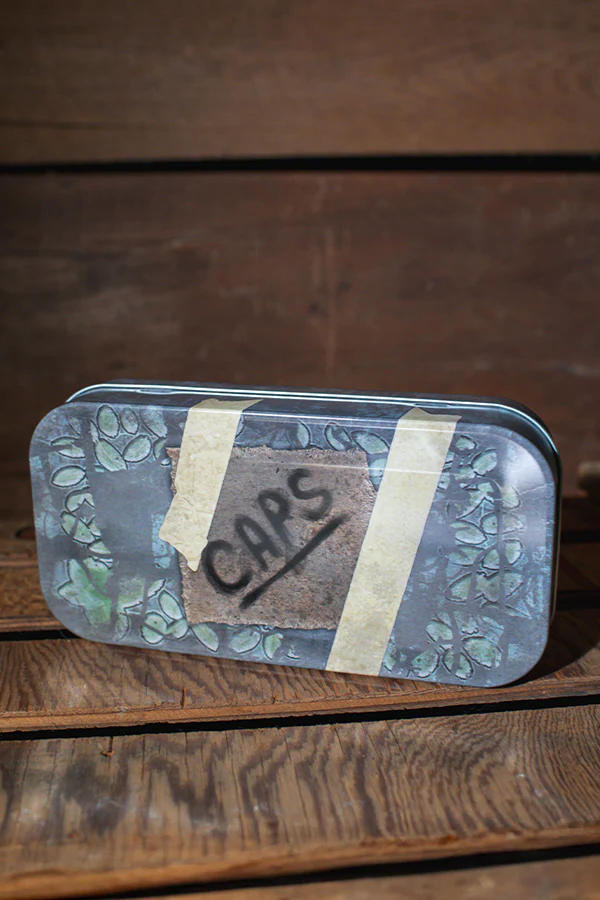 145-fallout-caps-stash-replica-tin-3.webp Fallout Caps Stash Replica Tin