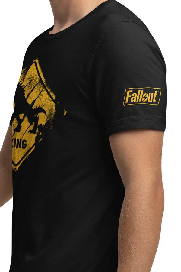 155-fallout-deathclaw-crossing-tee-4.webp Fallout Deathclaw Crossing Tee
