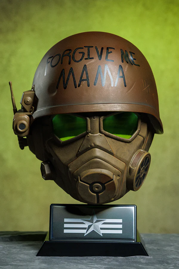 162-fallout-desert-ranger-battle-wearable-helmet-2.webp Fallout Desert Ranger Battle Wearable Helmet