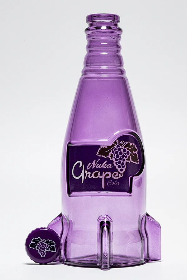 220-fallout-nuka-grape-glass-bottle-caps-3.webp Fallout Nuka Grape Glass Bottle & Caps