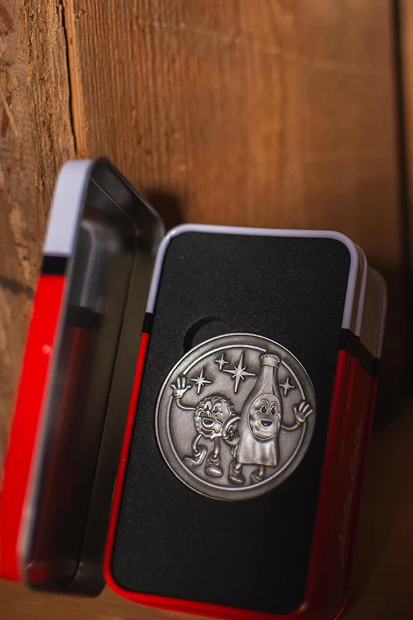 223-fallout-nuka-cola-coin-mini-fridge-tin-3.webp Fallout Nuka-Cola Coin Mini Fridge Tin
