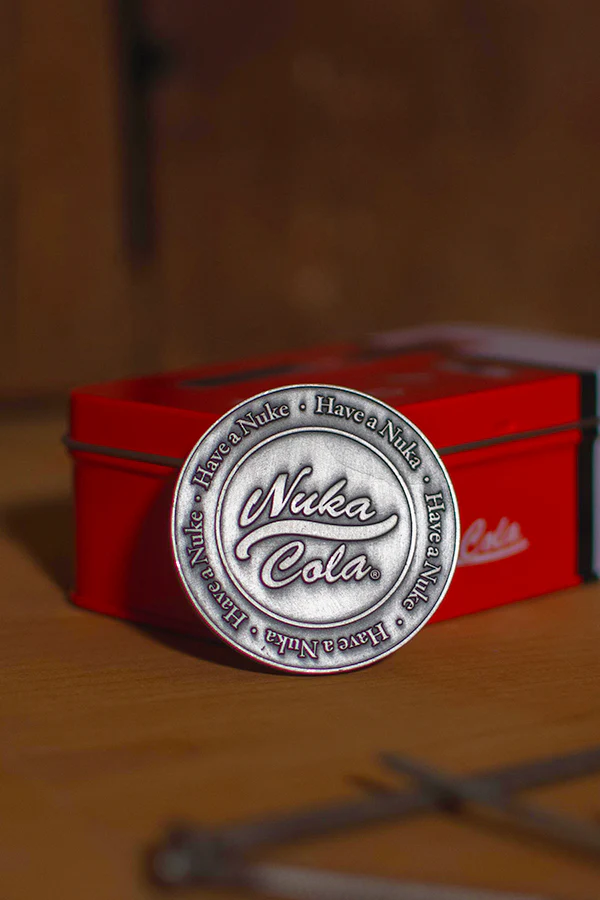223-fallout-nuka-cola-coin-mini-fridge-tin-6.webp Fallout Nuka-Cola Coin Mini Fridge Tin