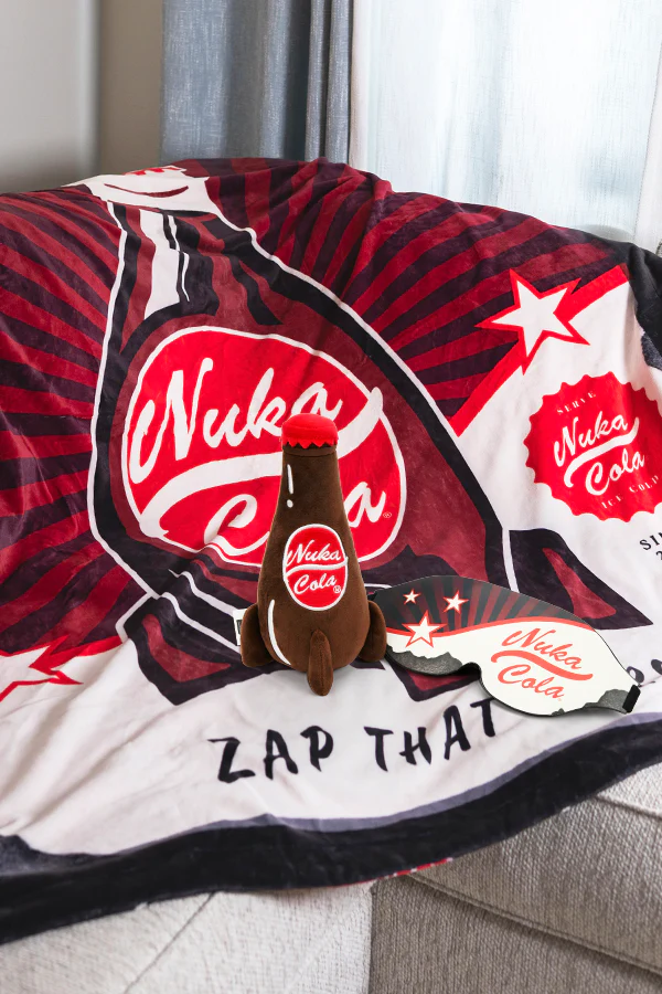 225-fallout-nuka-cola-cuddle-bundle-1.webp Fallout Nuka-Cola Cuddle Bundle
