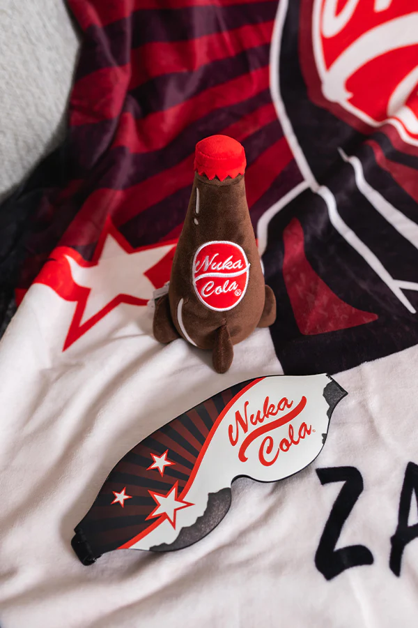 225-fallout-nuka-cola-cuddle-bundle-6.webp Fallout Nuka-Cola Cuddle Bundle