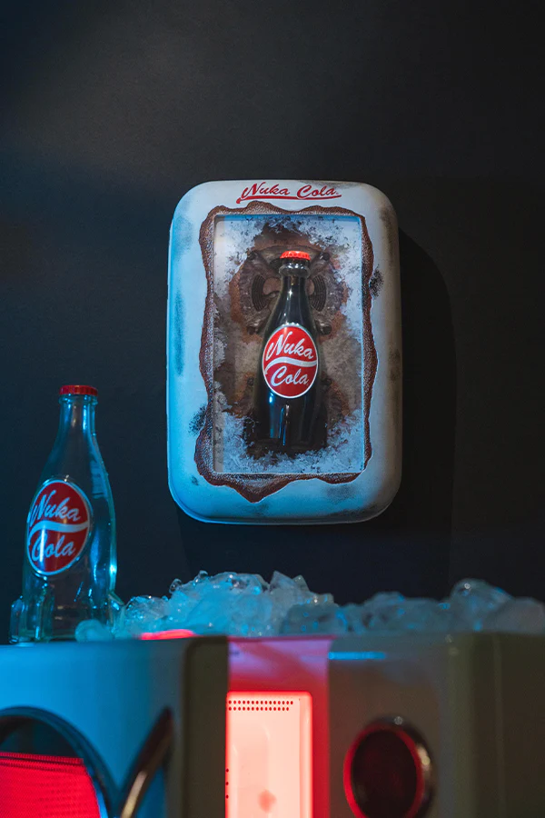 233-fallout-nuka-cola-vending-machine-shadowbox-9.webp Fallout Nuka-Cola Vending Machine Shadowbox