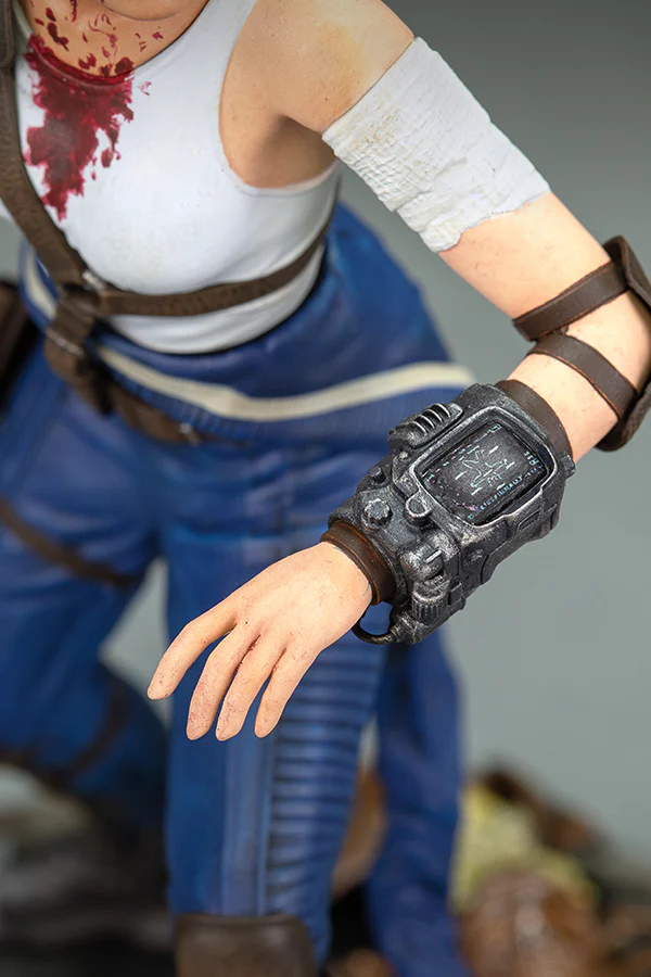 247-fallout-series-lucy-figure-by-dark-horse-8.webp Fallout Series Lucy Figure by Dark Horse