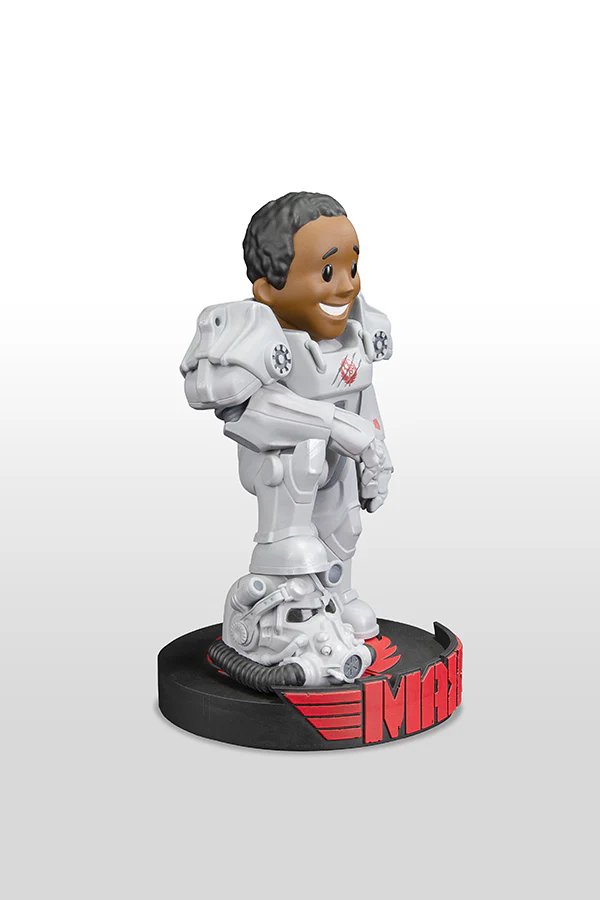 250-fallout-series-maximus-vinyl-figure-by-dark-horse-6.webp Fallout Series Maximus Vinyl Figure by Dark Horse