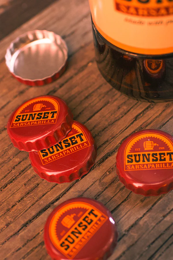 259-fallout-sunset-sarsaparilla-glass-bottle-bottle-caps-5.webp Fallout Sunset Sarsaparilla Glass Bottle & Bottle Caps