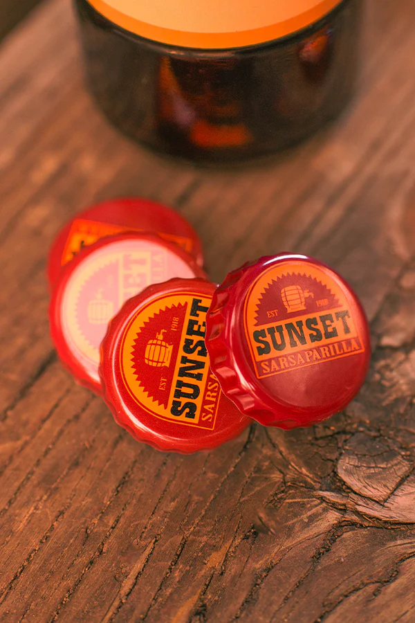 259-fallout-sunset-sarsaparilla-glass-bottle-bottle-caps-8.webp Fallout Sunset Sarsaparilla Glass Bottle & Bottle Caps