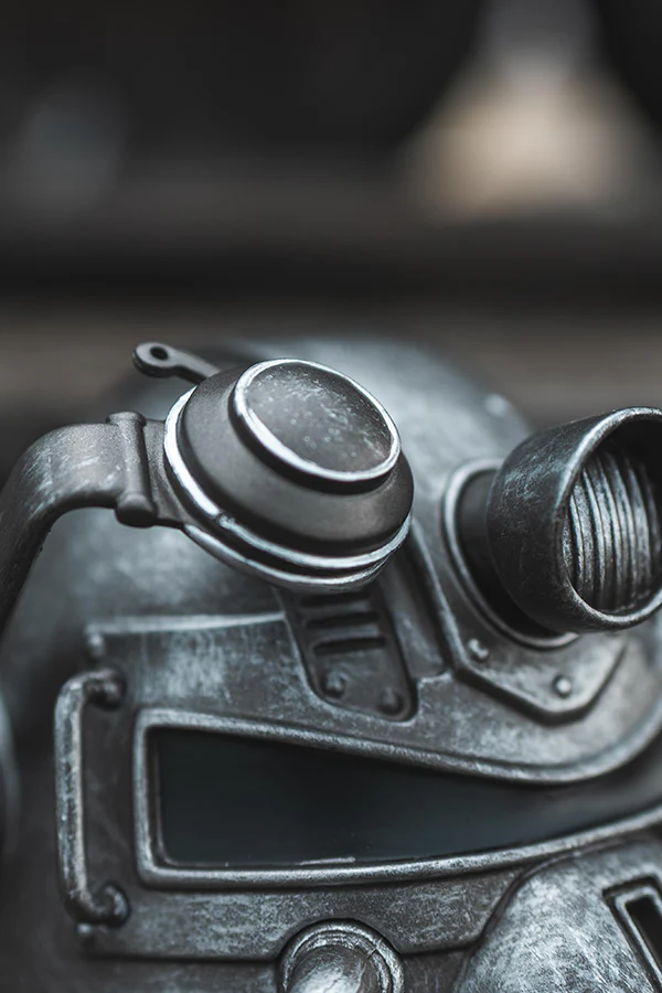 282-fallout-t-51-power-armor-helmet-mini-desktop-statue-11.webp Fallout T-51 Power Armor Helmet Mini Desktop Statue
