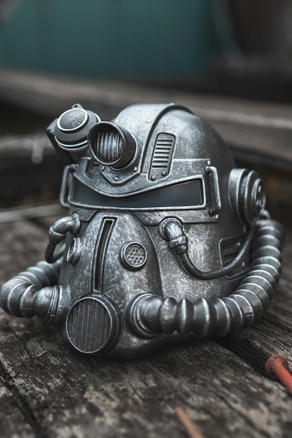 282-fallout-t-51-power-armor-helmet-mini-desktop-statue-3.webp Fallout T-51 Power Armor Helmet Mini Desktop Statue