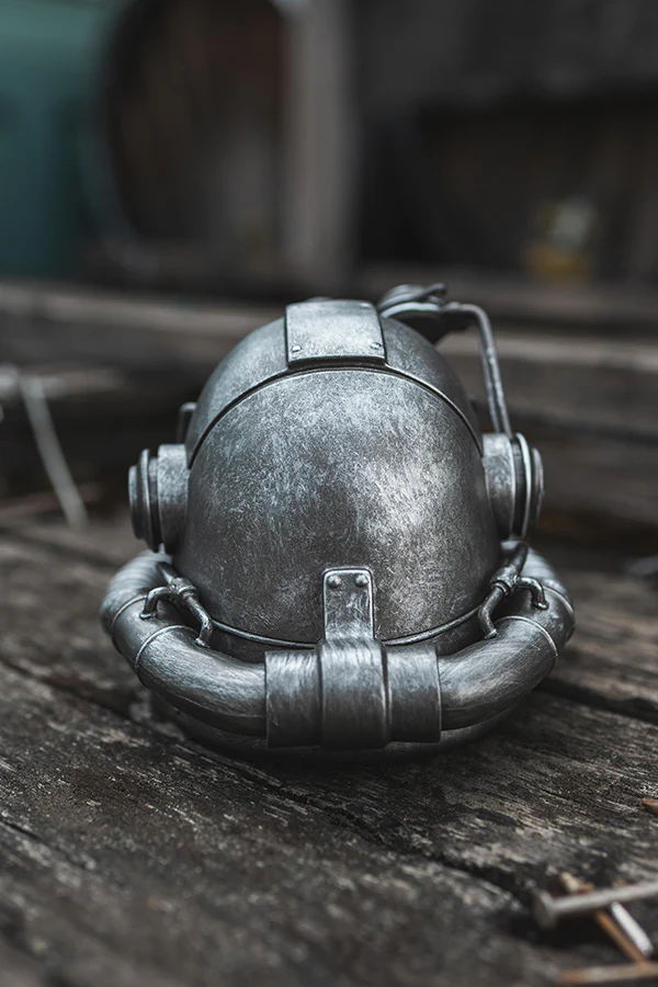 282-fallout-t-51-power-armor-helmet-mini-desktop-statue-5.webp Fallout T-51 Power Armor Helmet Mini Desktop Statue