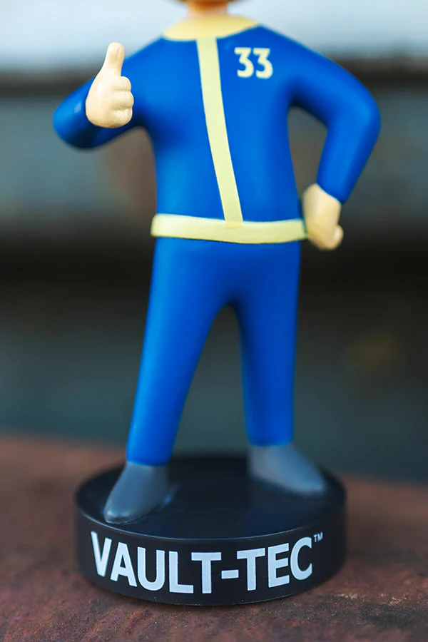 312-fallout-vault-boy-33-charisma-bobblehead-9.webp Fallout Vault Boy 33 Charisma Bobblehead