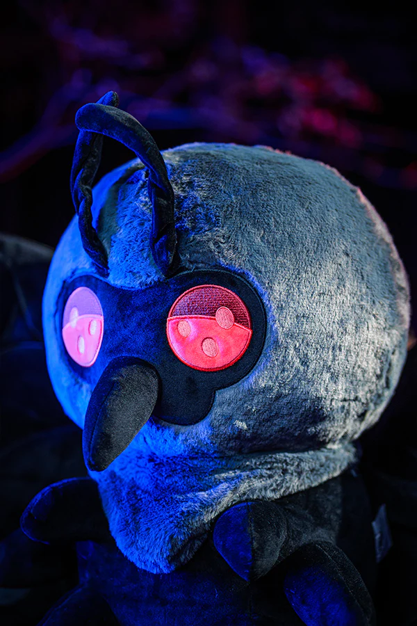 723-fallout-chibi-cryptid-mothman-oversized-plush-5.webp Fallout Chibi Cryptid Mothman Oversized Plush