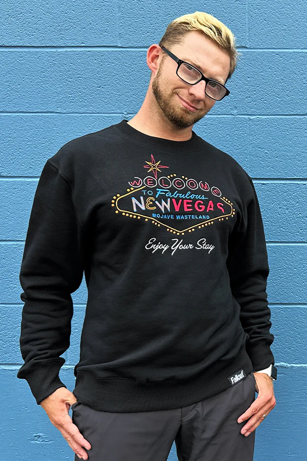 731-fallout-fabulous-new-vegas-crewneck-sweatshirt-3.webp Fallout Fabulous New Vegas Crewneck Sweatshirt