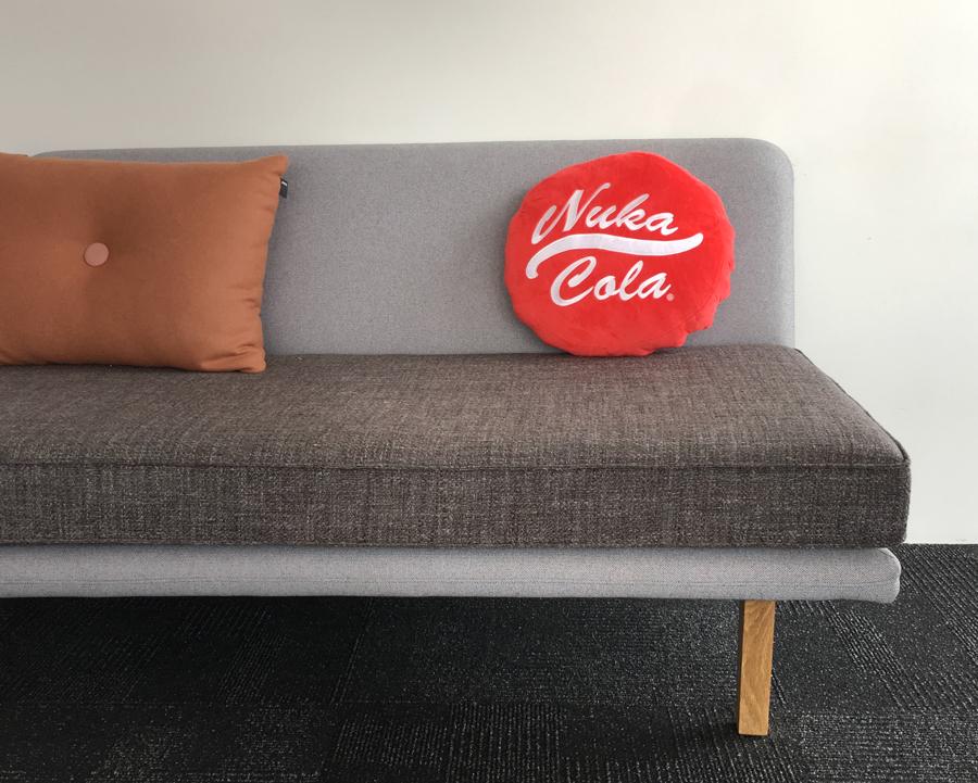 770-fallout-nuka-cola-bottle-cap-plush-pillow-6.jpg Fallout Nuka-Cola Bottle Cap Plush Pillow