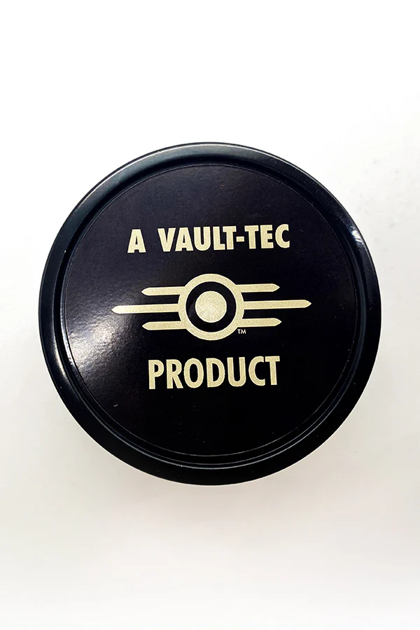 809-fallout-s-p-e-c-i-a-l-issue-scented-candle-7.webp Fallout S.P.E.C.I.A.L. Issue Scented Candle