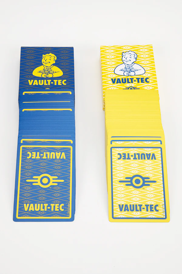 842-fallout-vault-tec-c-h-i-p-s-poker-set-12.webp Fallout Vault-Tec C.H.I.P.S. Poker Set