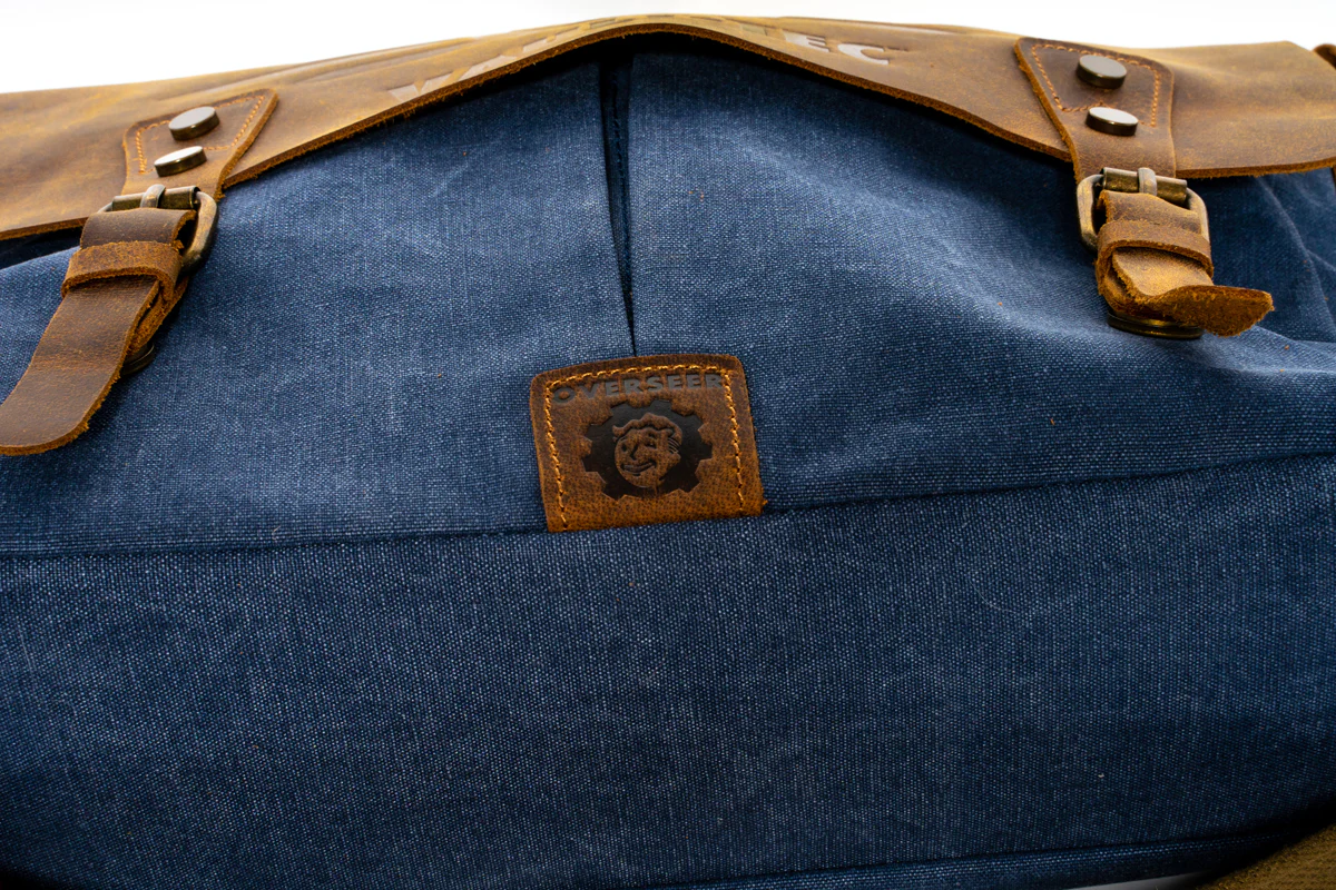 855-fallout-vault-tec-overseer-bag-7.webp Fallout Vault-Tec Overseer Bag