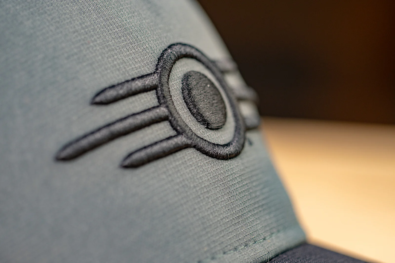 858-fallout-vault-tec-snapback-3.webp Fallout Vault-Tec Snapback