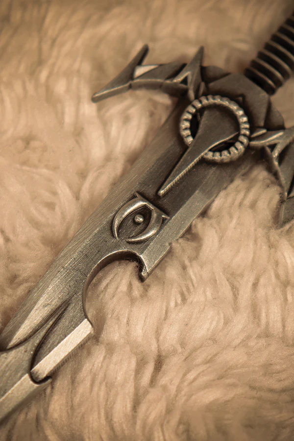 954-the-elder-scrolls-iv-oblivion-mehrune-s-razor-bottle-opener-6.webp The Elder Scrolls IV: Oblivion Mehrune's Razor Bottle Opener