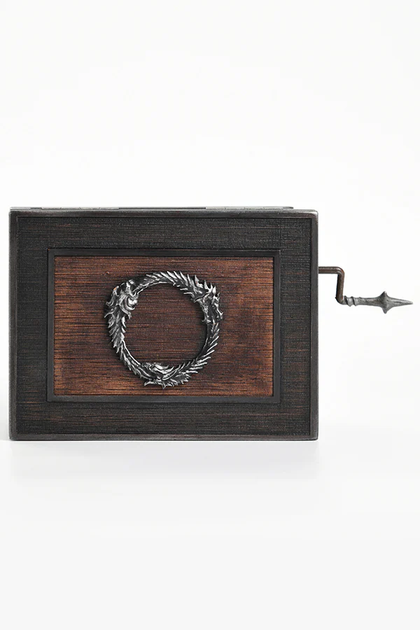 957-the-elder-scrolls-online-10-year-anniversary-music-box-7.webp The Elder Scrolls Online 10-Year Anniversary Music Box