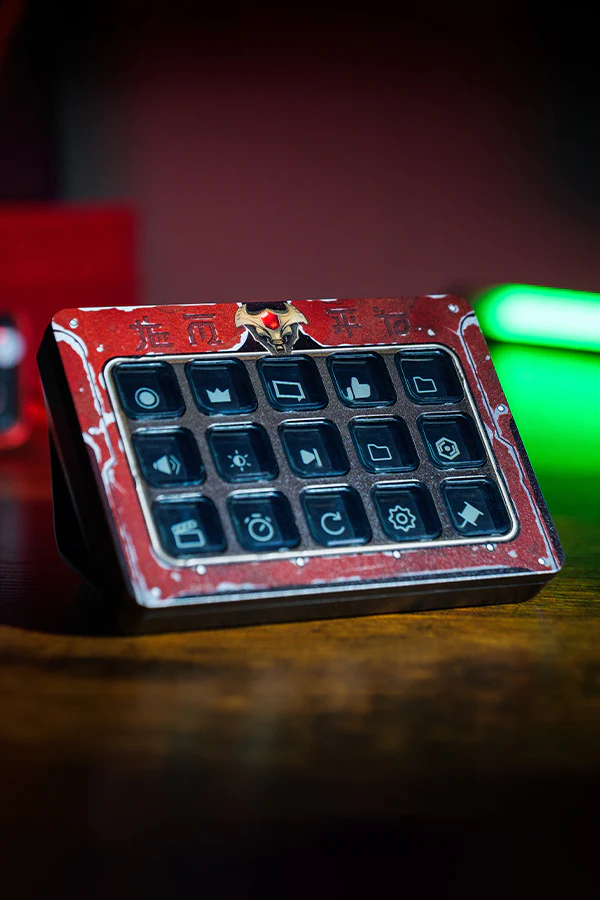 982-doom-the-dark-ages-red-keycard-stream-deck-mk-2-by-elgato-bethesda-gear-exclusive--1.webp DOOM: The Dark Ages Red Keycard Stream Deck MK.2 by Elgato (Bethesda Gear Exclusive)